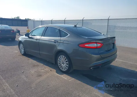 2016 Ford Fusion Titanium z USA, uszkodzony, nr VIN 3FA6P0K91GR140365